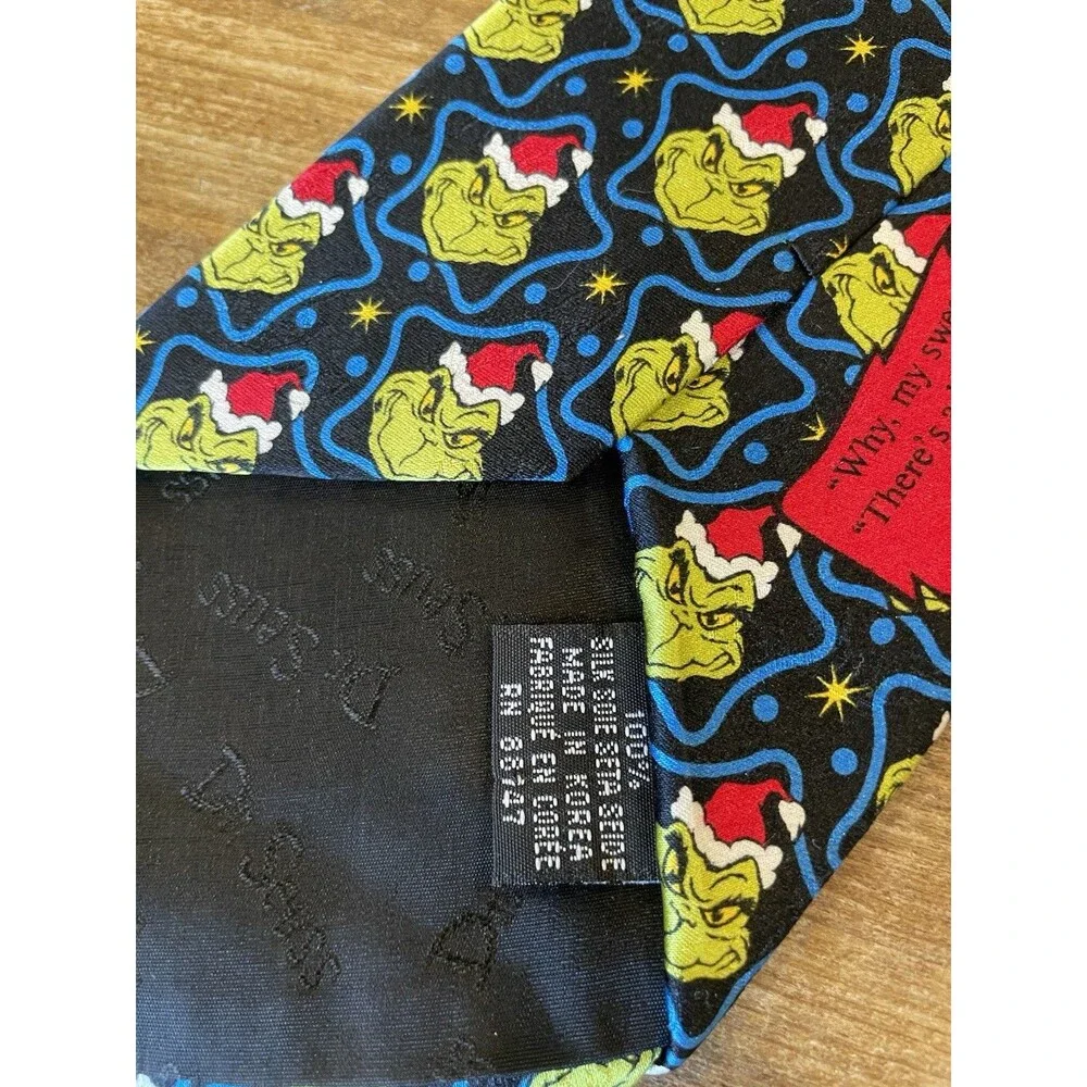Dr Seuss The Grinch Who Stole Christmas 100% Silk Necktie